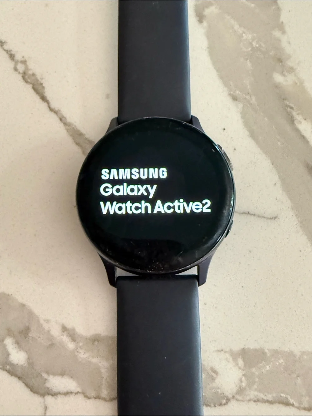 Samsung Galaxy Watch Active 2 (40mm Bluetooth/GPS version).